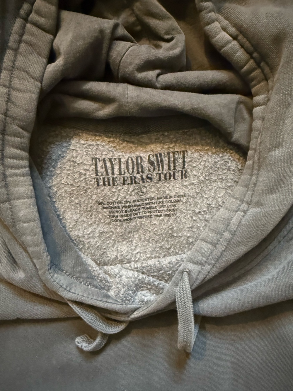 Taylor Swift Gray Pullover Hoodie with Tour Logo - Picture 2 of 3
